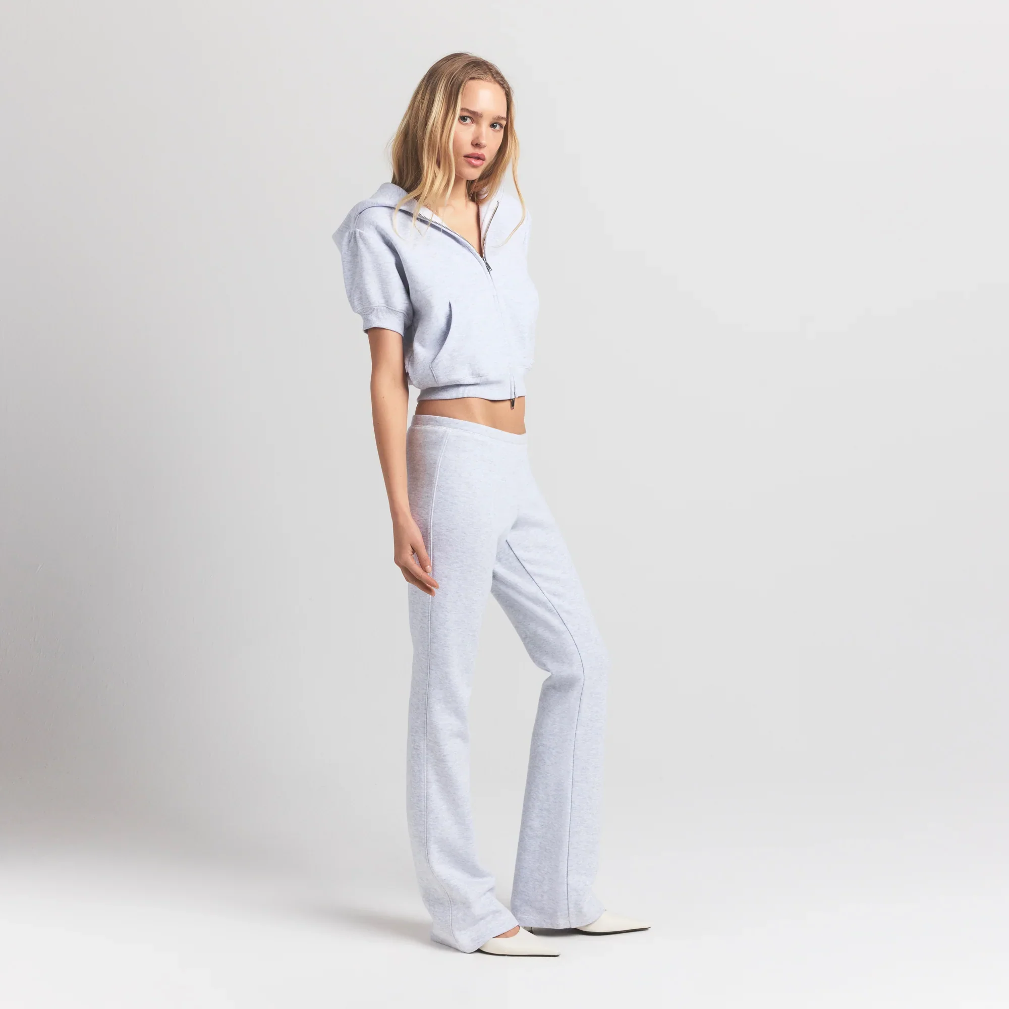 COTTON FLEECE BUBBLE SLEEVE CROPPED ZIP UP | LIGHT HEATHER GREY - Image 3