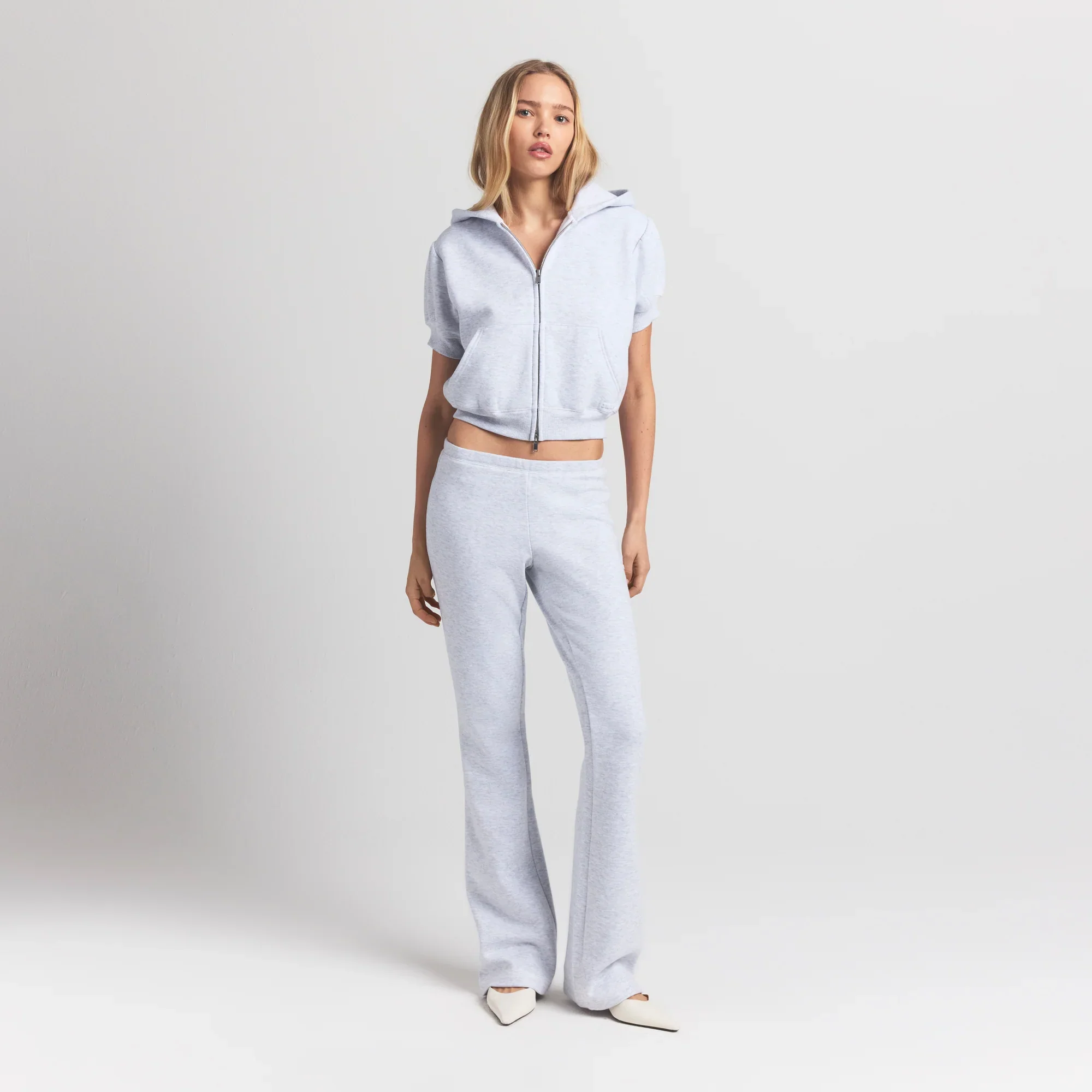 COTTON FLEECE BUBBLE SLEEVE CROPPED ZIP UP | LIGHT HEATHER GREY - Image 4