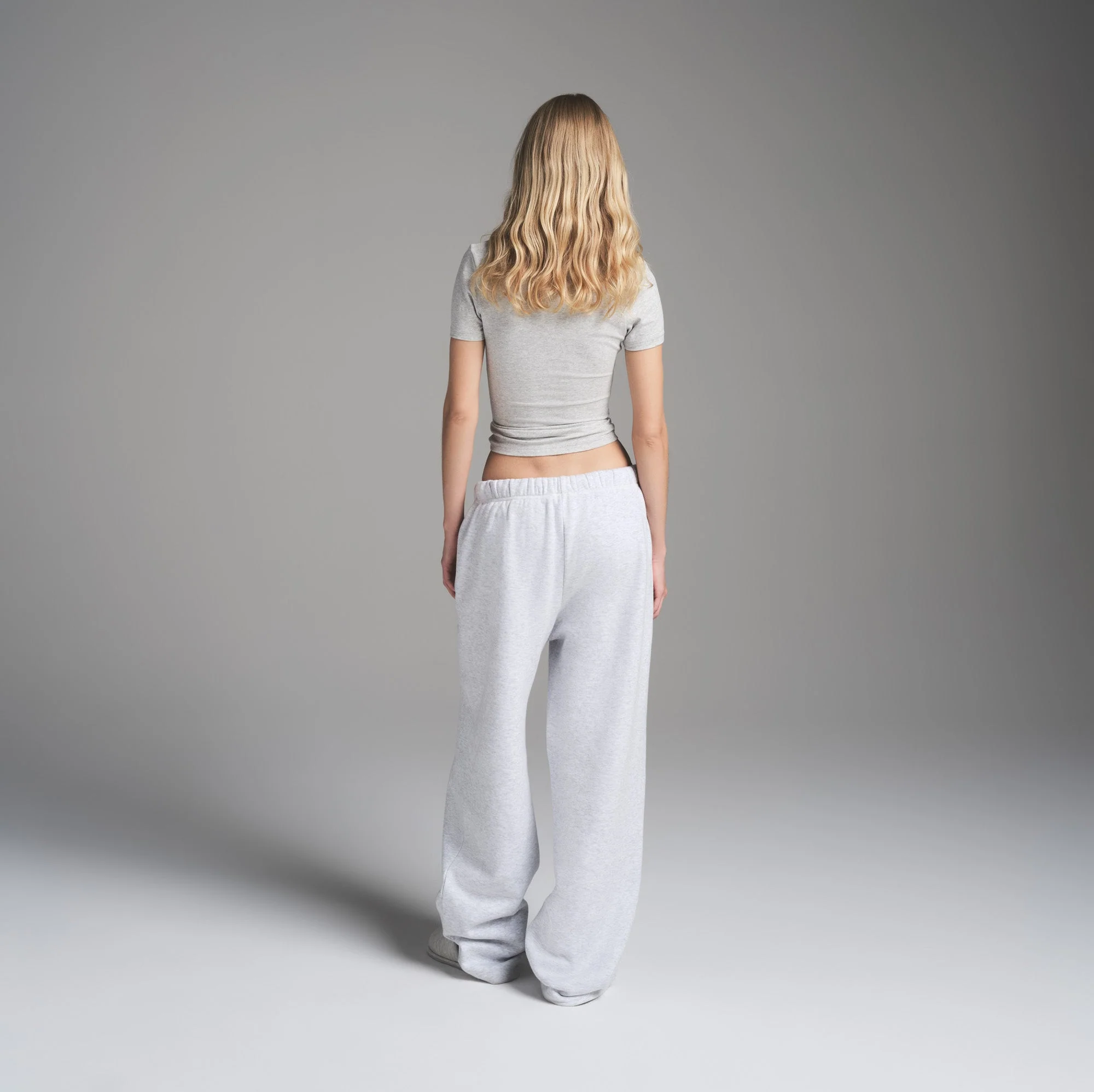 COTTON FLEECE CLASSIC STRAIGHT LEG PANT | LIGHT HEATHER GREY - Image 3