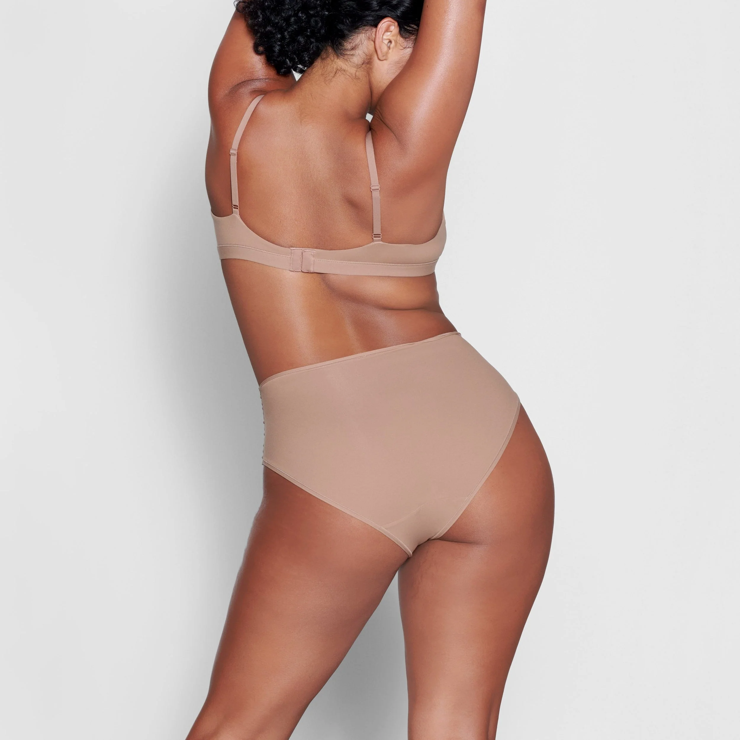 FITS EVERYBODY CROSSOVER BRALETTE | SIENNA - Image 3