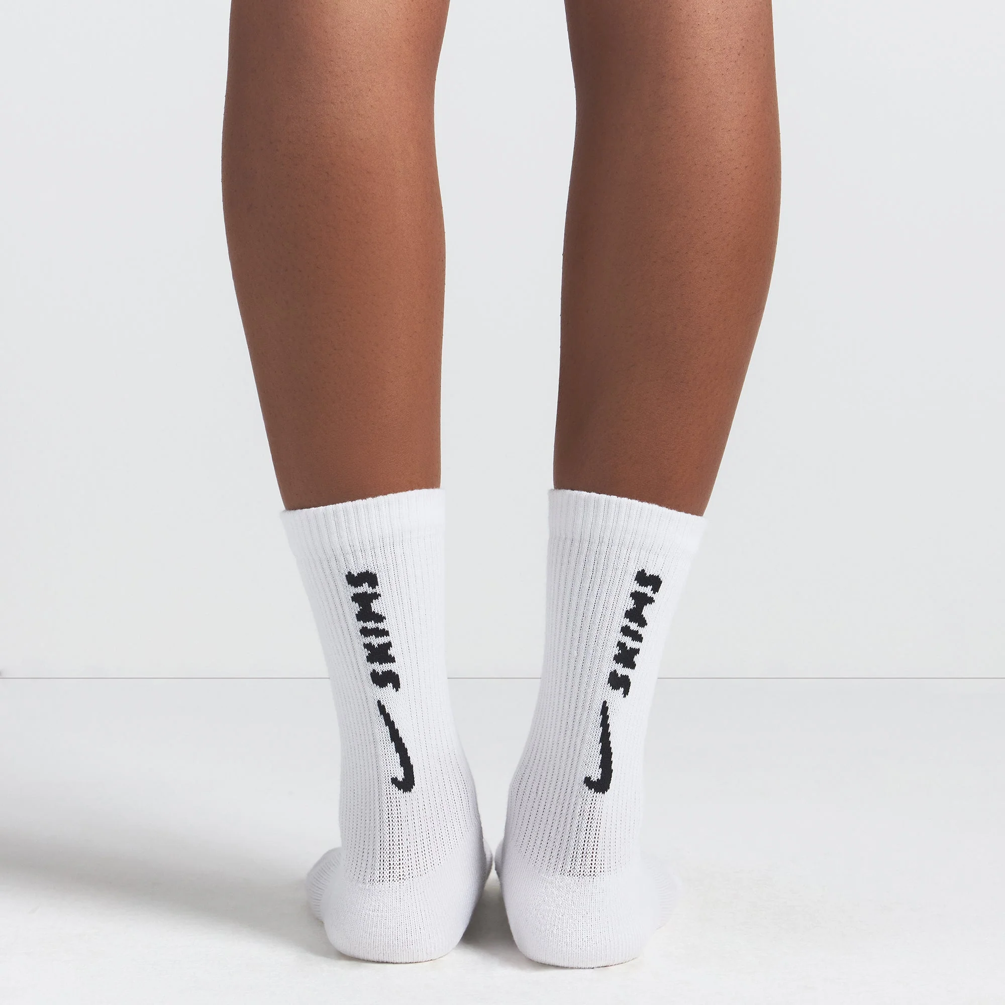 NikeSKIMS ACCESSORIES DRI-FIT CREW SOCK 3-PACK | SNOW