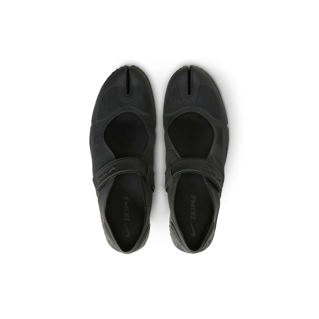 NikeSKIMS FOOTWEAR RIFT MESH | BLACK