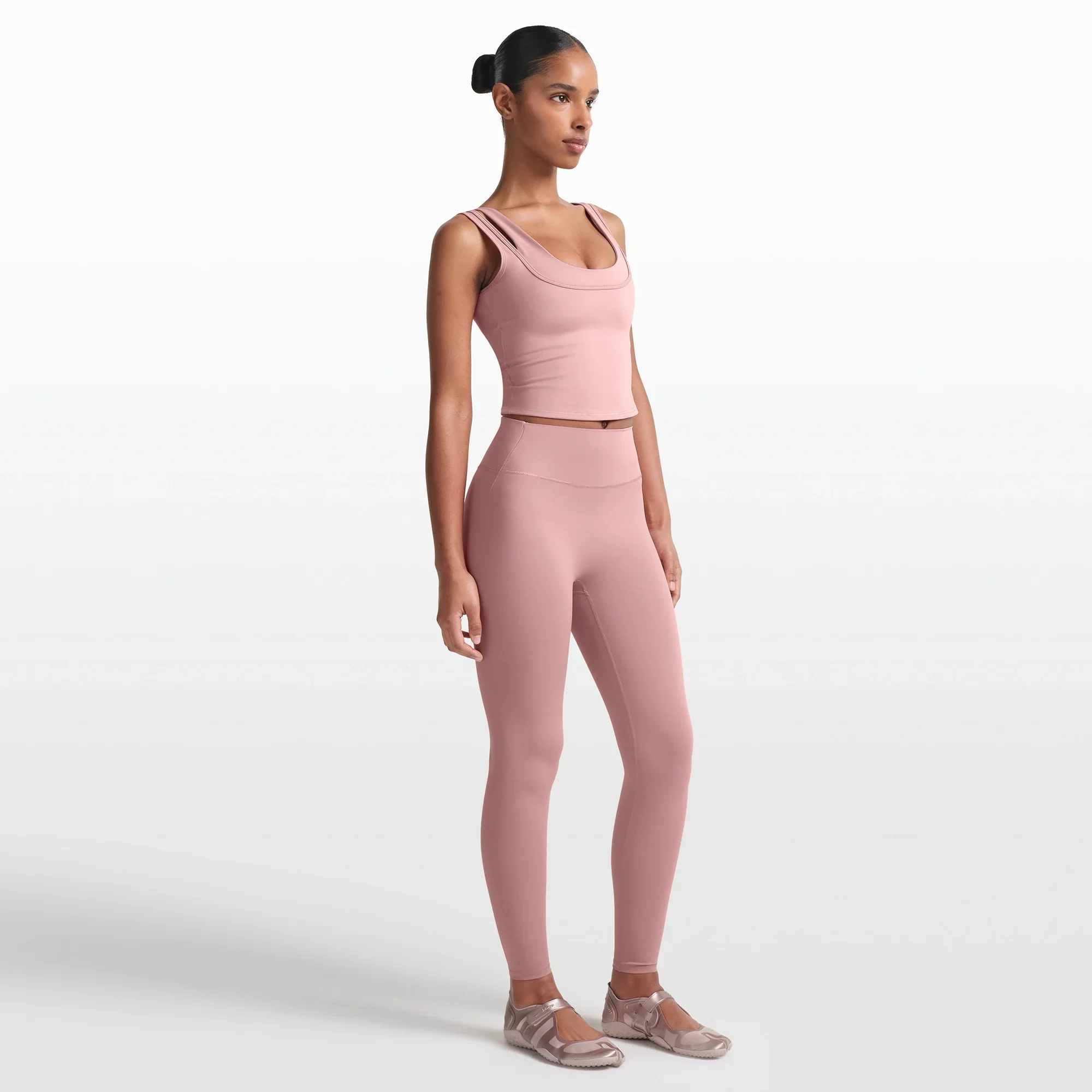 NikeSKIMS MATTE 26" LEGGING | HIMALAYAN - Image 2