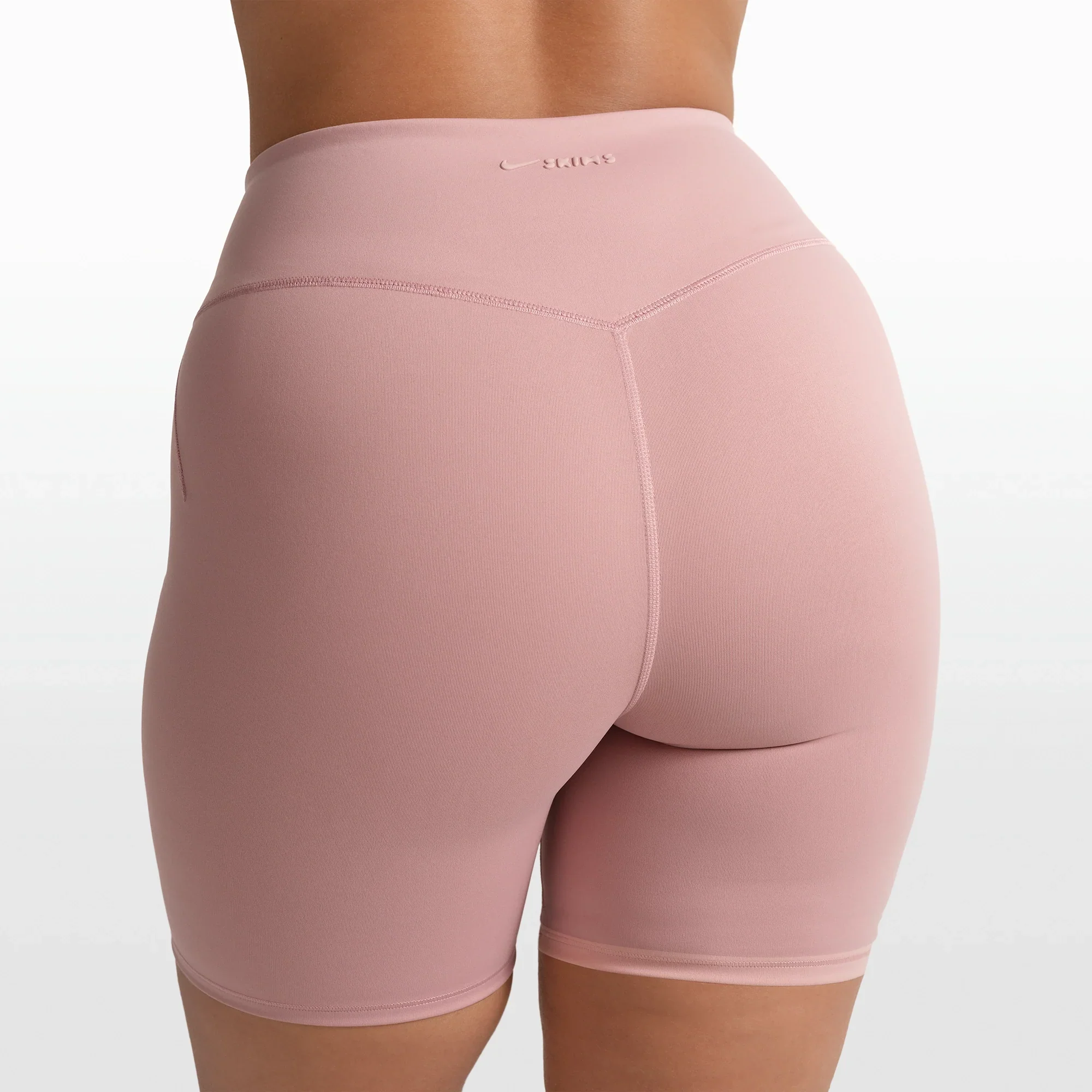 NikeSKIMS MATTE 5" BIKER SHORT | HIMALAYAN - Image 5