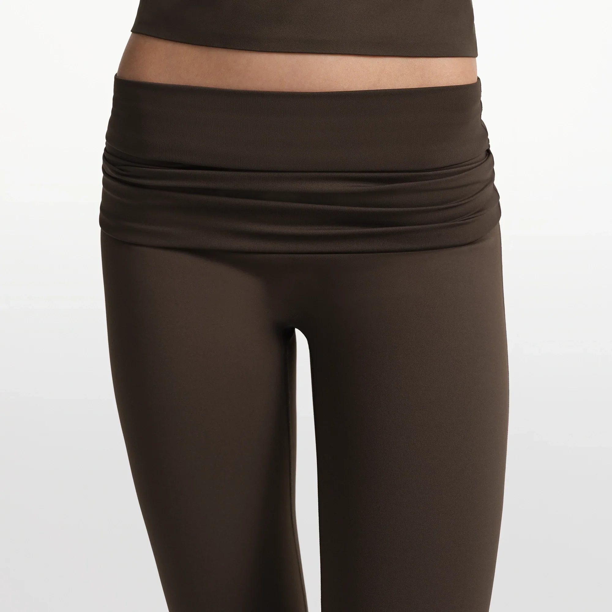 NikeSKIMS MATTE FOLDOVER SLIM FLARE LEGGING | DARK SEPIA - Image 4