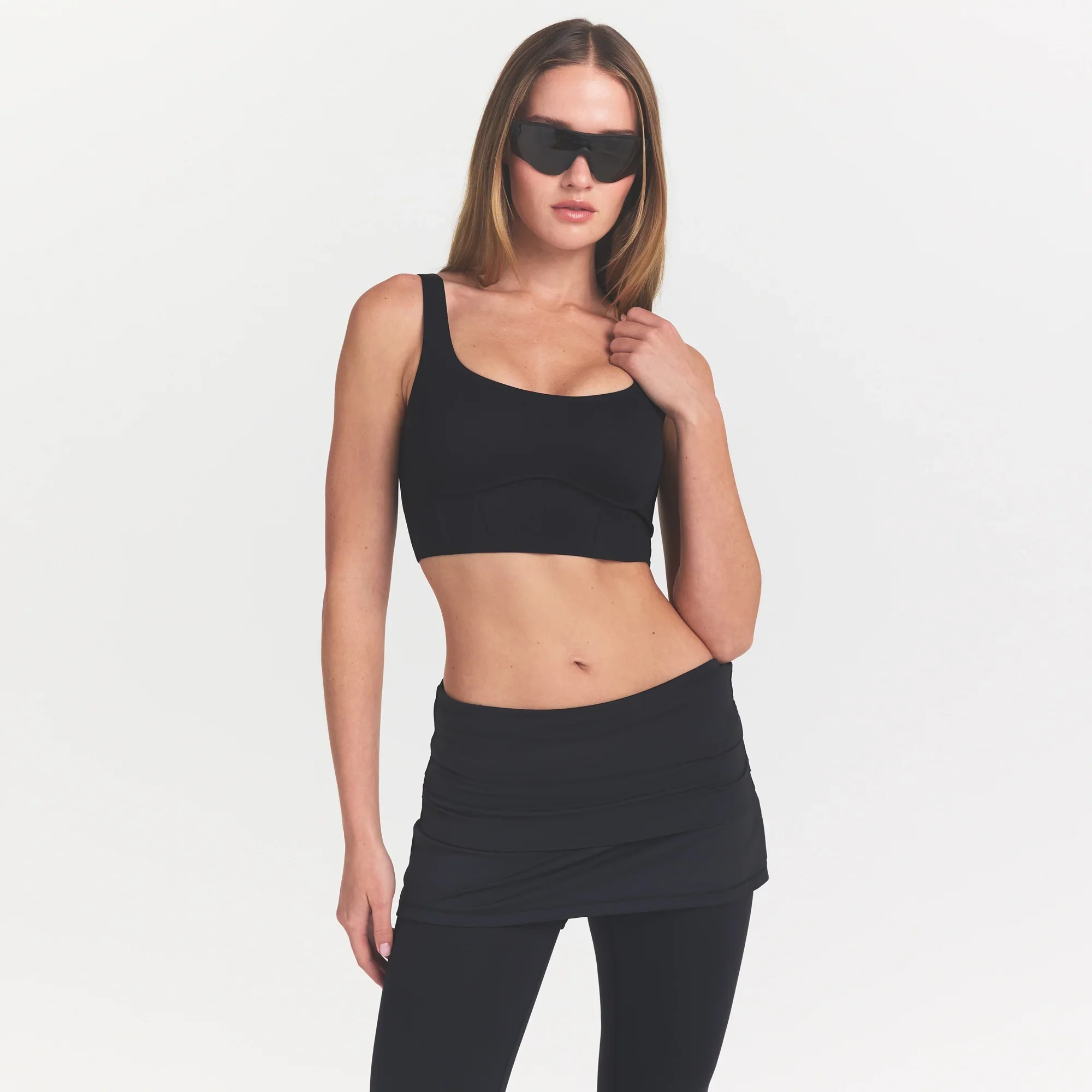 NikeSKIMS MATTE LONGLINE CORSET BRA | OBSIDIAN - Image 2
