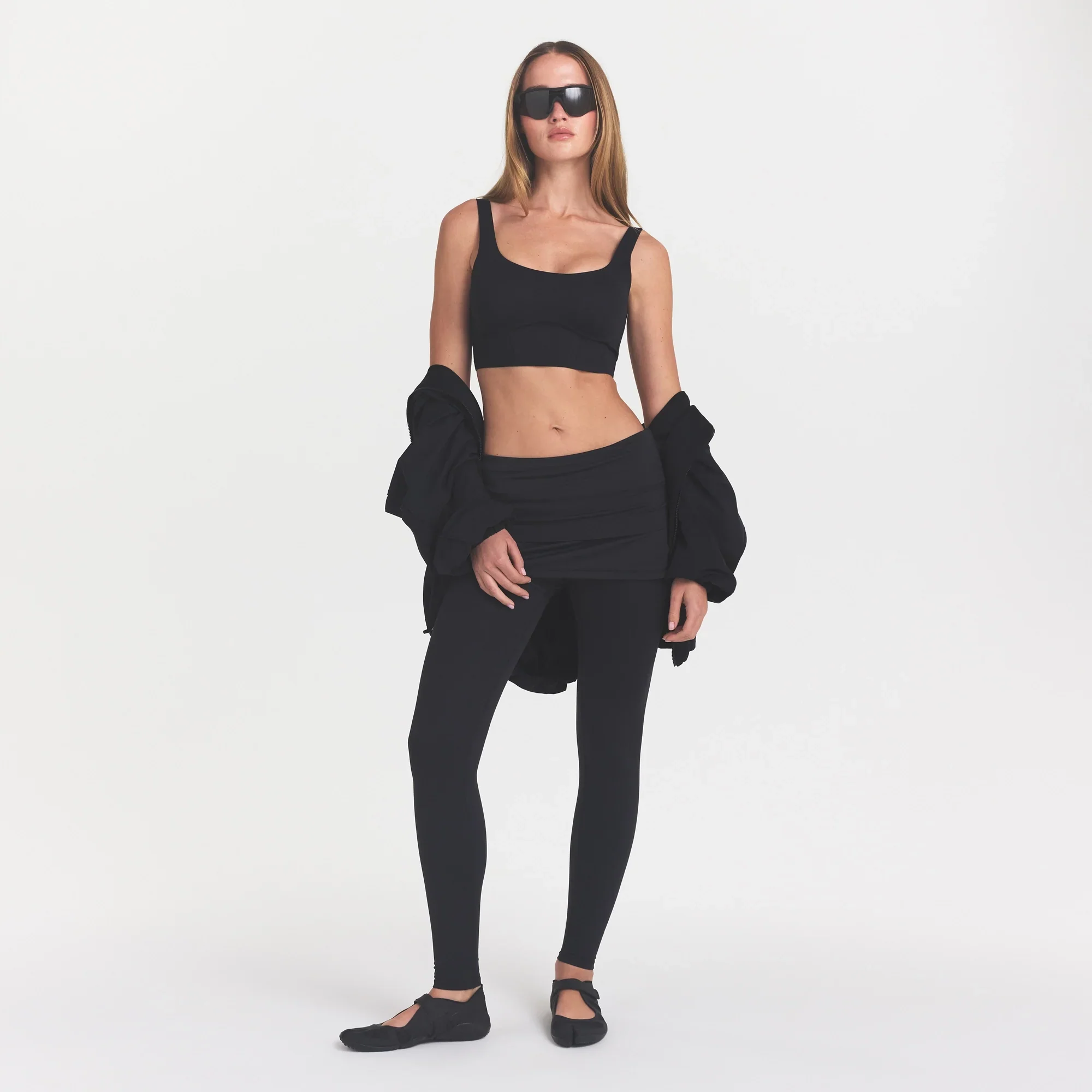 NikeSKIMS MATTE LONGLINE CORSET BRA | OBSIDIAN - Image 5