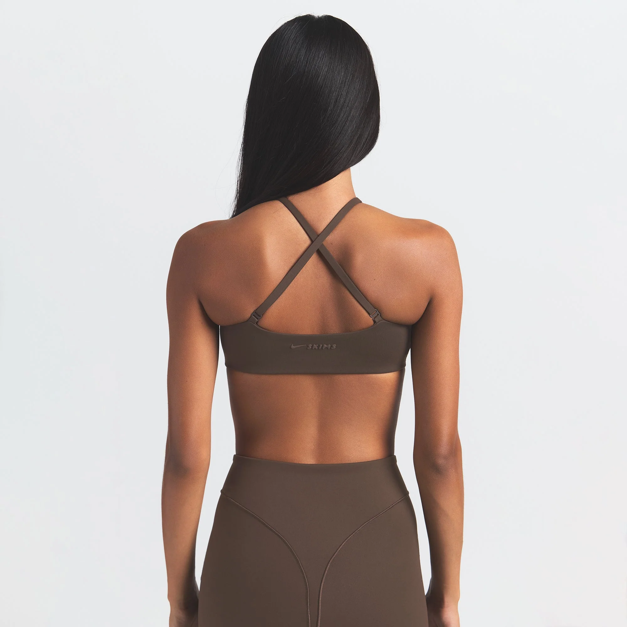 NikeSKIMS MATTE MICRO SCOOP BRA | DARK SEPIA - Image 4