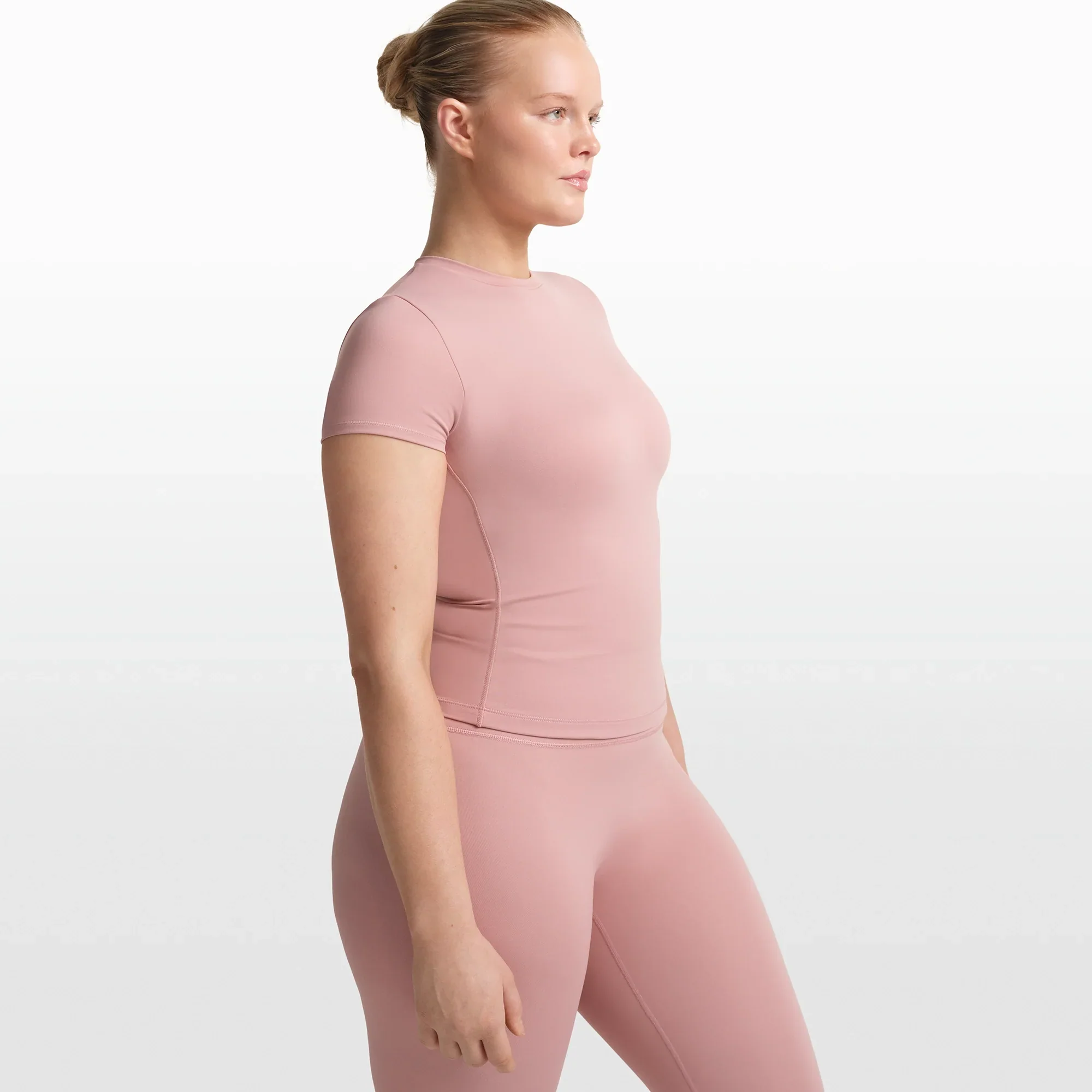 NikeSKIMS MATTE PADDED BABY TEE | HIMALAYAN - Image 2