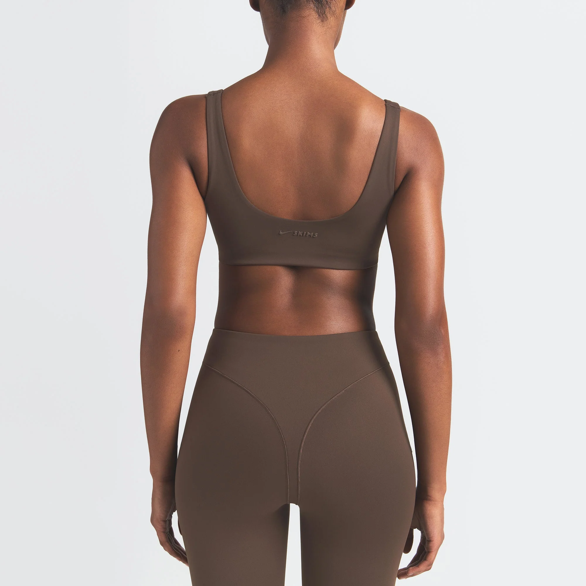 NikeSKIMS MATTE SCOOP NECK BRA | DARK SEPIA - Image 3