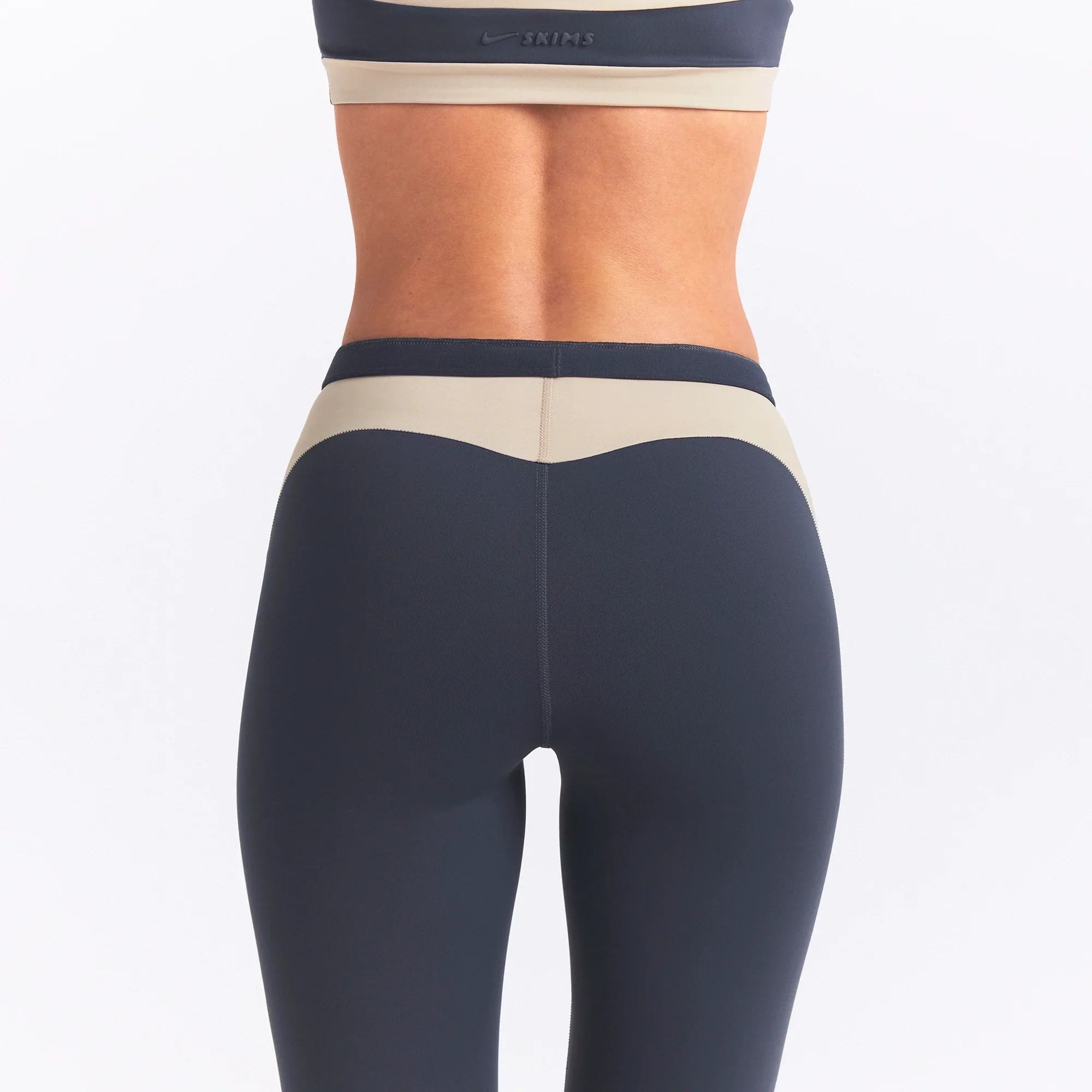 NikeSKIMS MATTE SHINE MIX 29" LEGGING | DEEP ROYAL AND STONE - Image 2