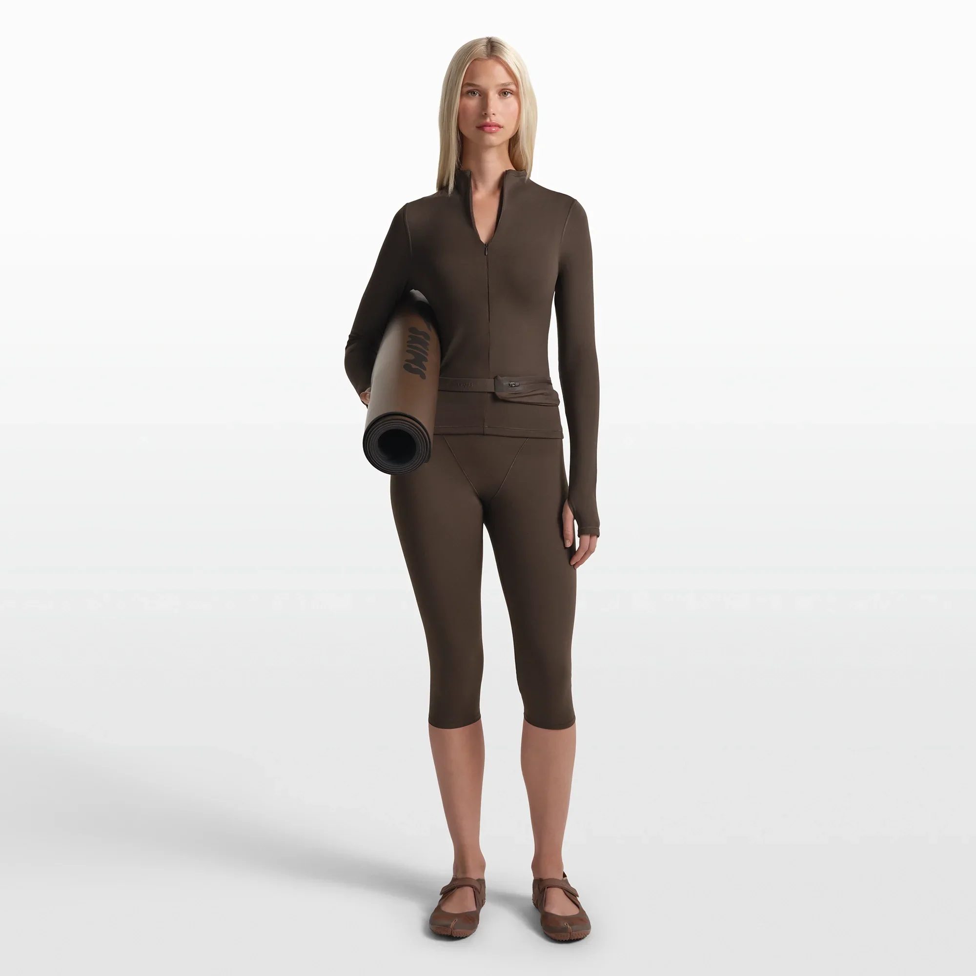 NikeSKIMS MATTE ZIP FRONT TOP | DARK SEPIA