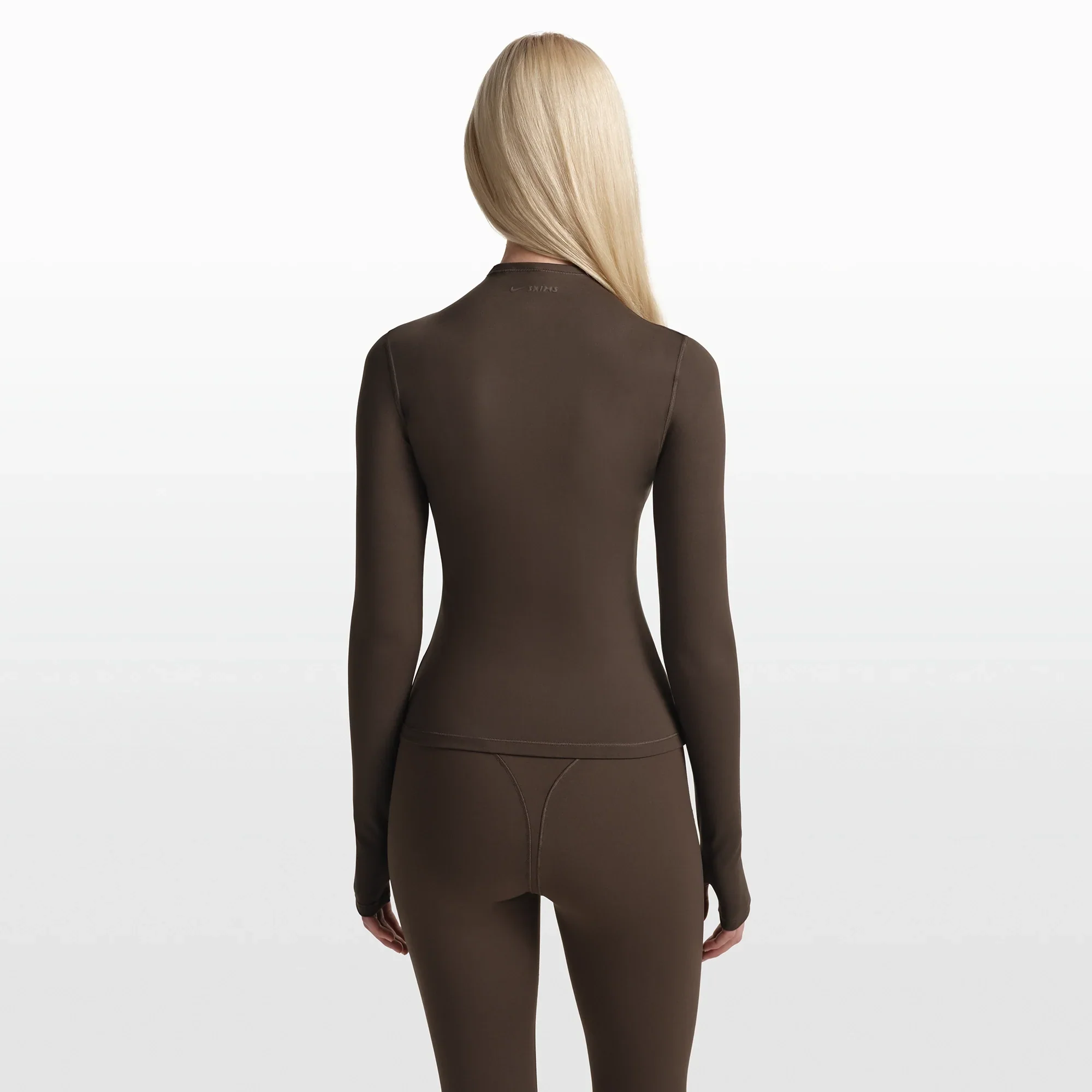 NikeSKIMS MATTE ZIP FRONT TOP | DARK SEPIA - Image 5