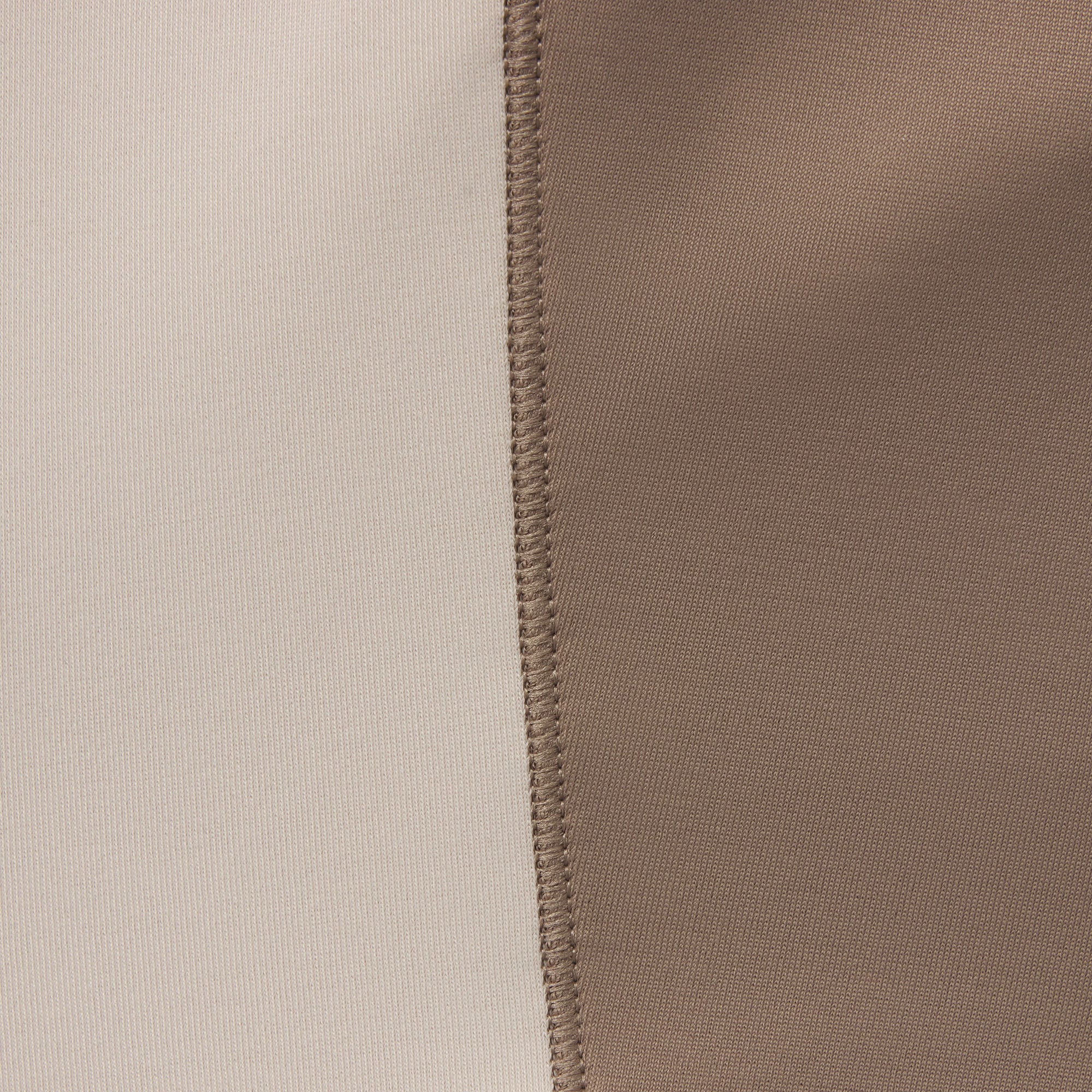 NikeSKIMS SHINE DRAWCORD STIRRUP 26" LEGGING | TRUFFLE AND STONE - Image 6