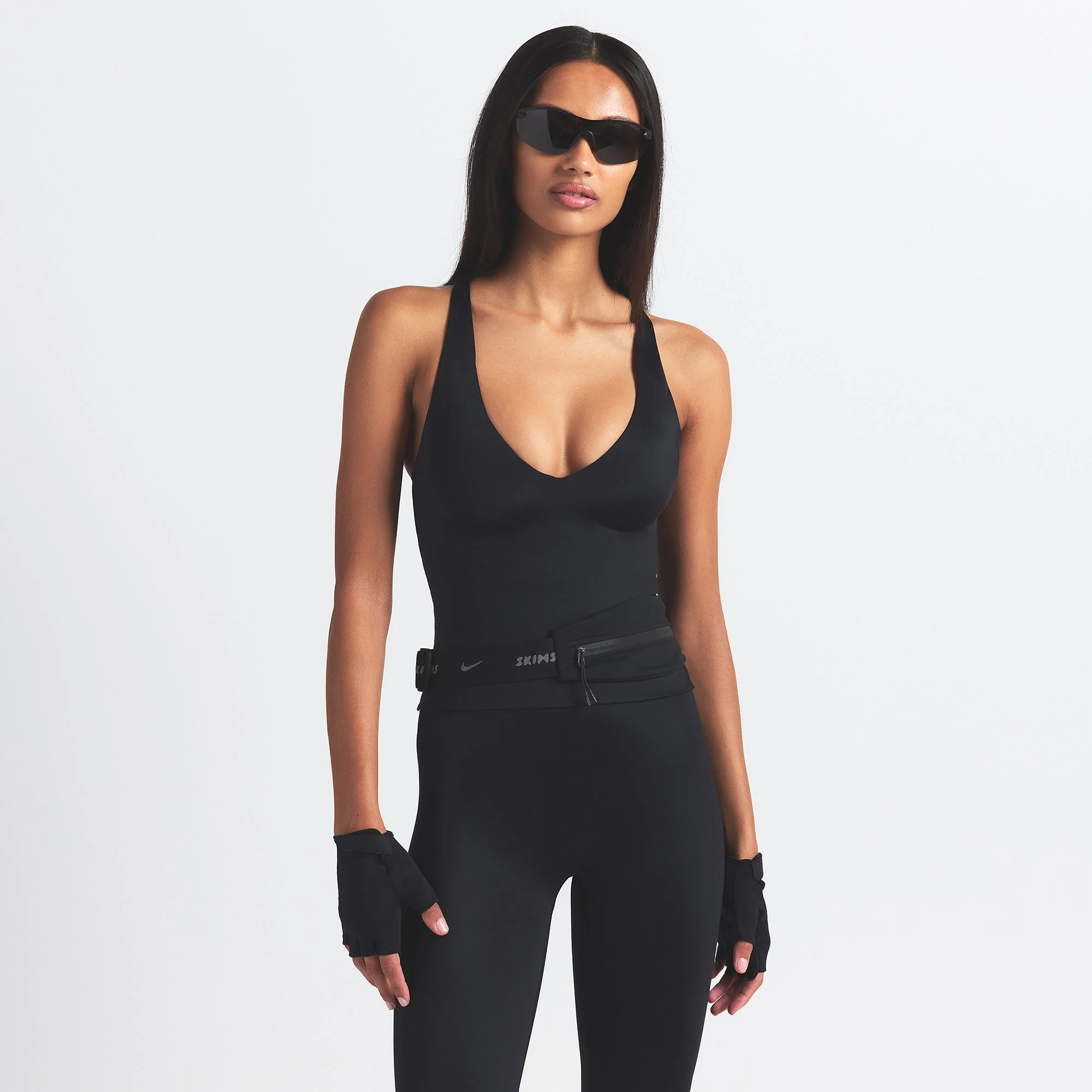 NikeSKIMS SHINE V-NECK TANK | OBSIDIAN - Image 3
