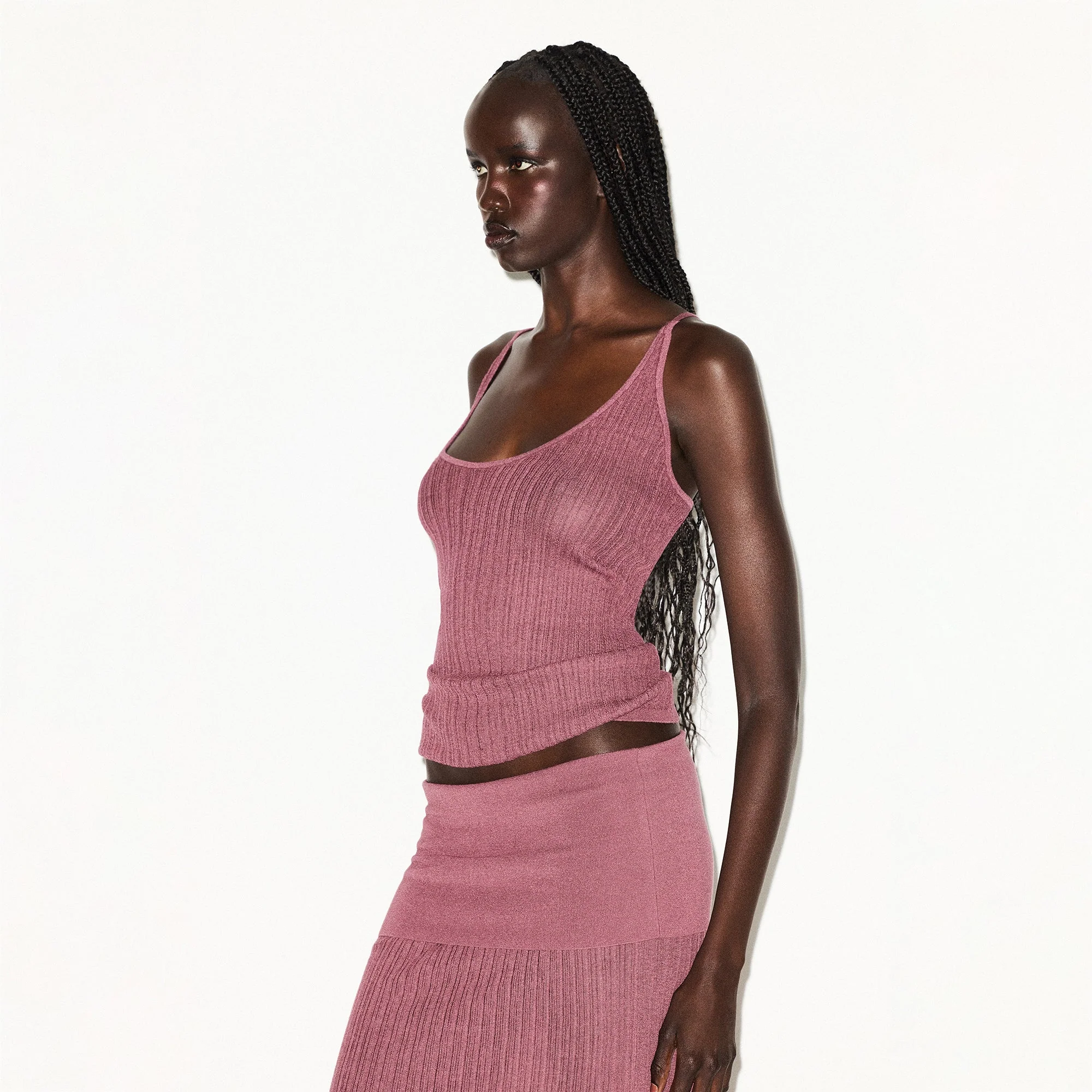 SHEER KNIT PLUNGE TANK | BEET - Image 2