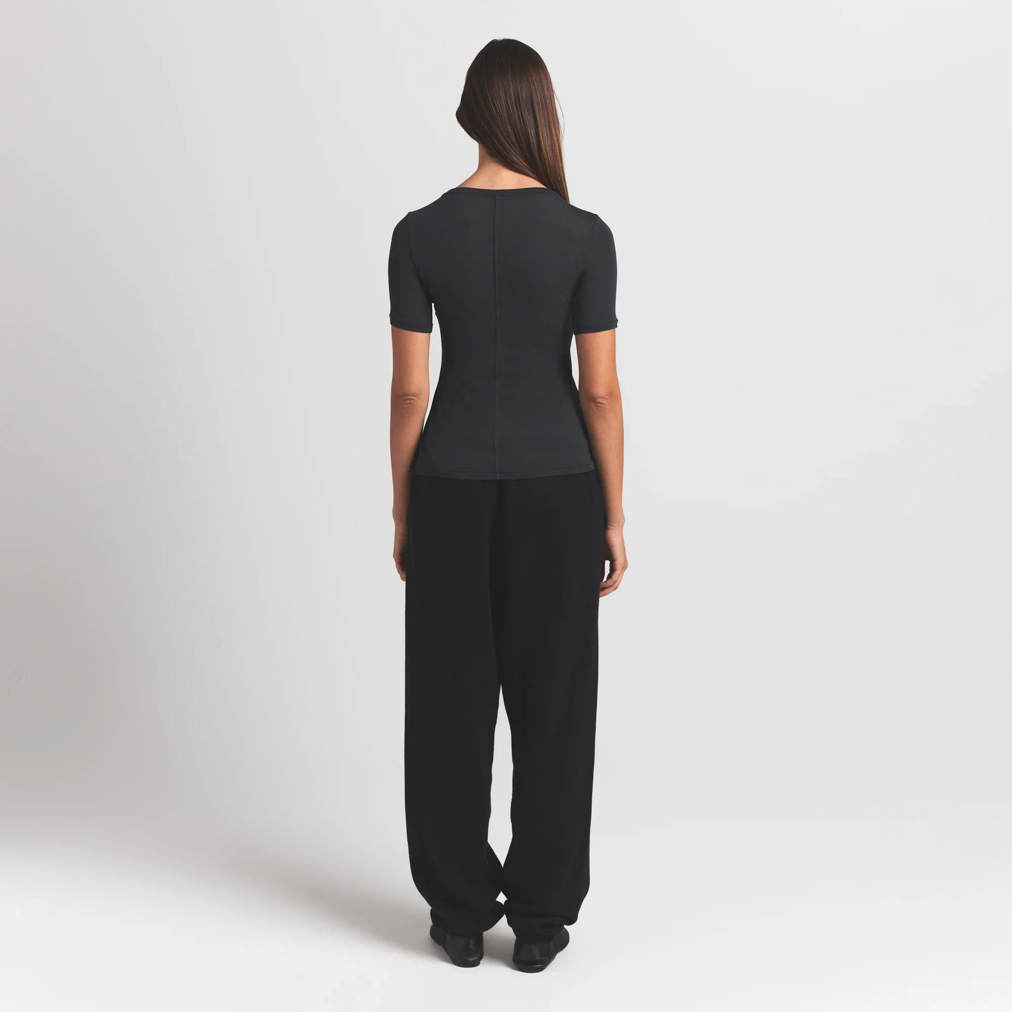 SHEER MODAL LONG T-SHIRT | ONYX - Image 3