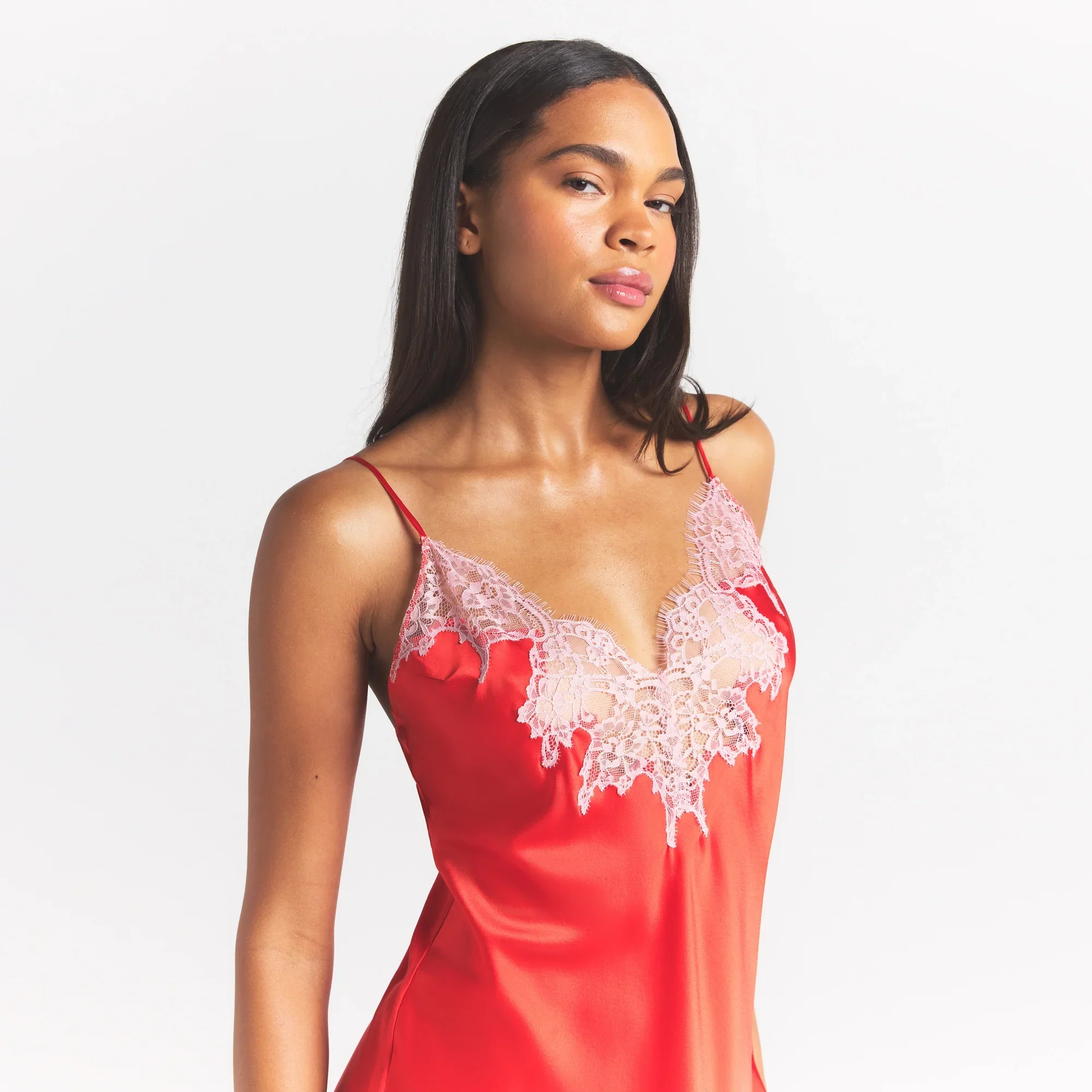SILK LACE MINI SLIP DRESS | RUBY CONTRAST - Image 2