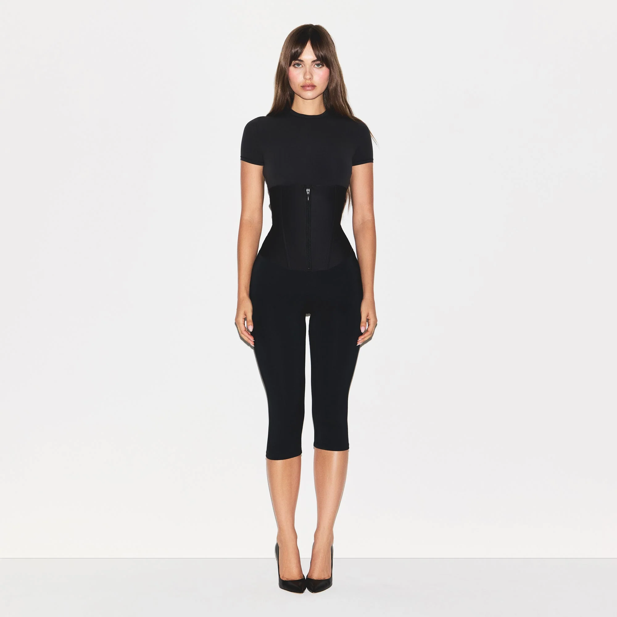 SKIMS BODY CORE SCULPT WAIST CINCHER | ONYX - Image 4
