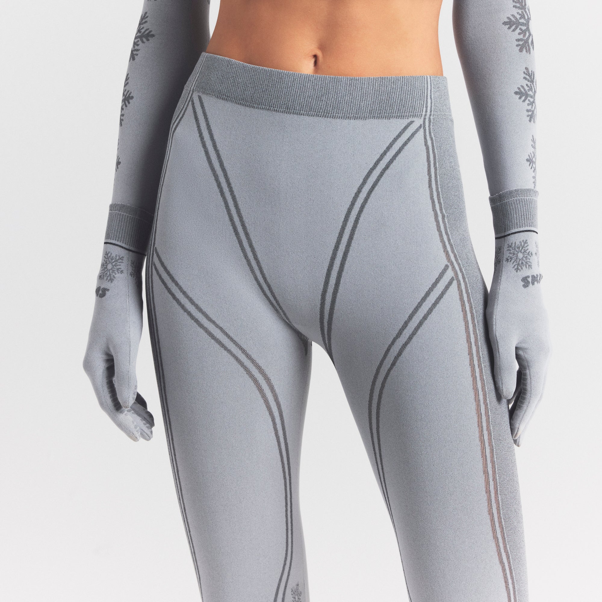 SKIMS FIRST LAYERS LEGGING | MIRROR WINTER FAIR ISLE - Image 4