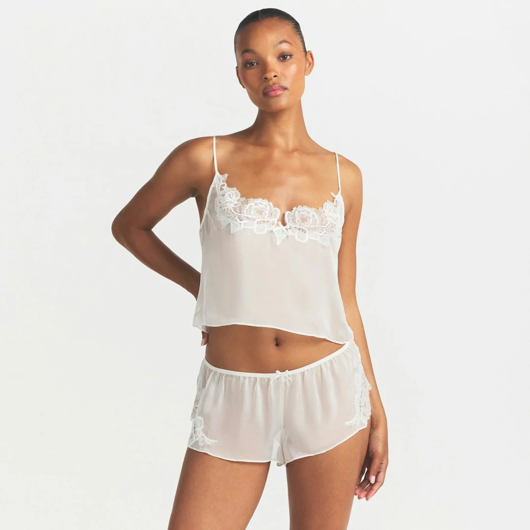 SKIMS ROMANCE CAMI AND SHORT SET | IVORY - Image 2