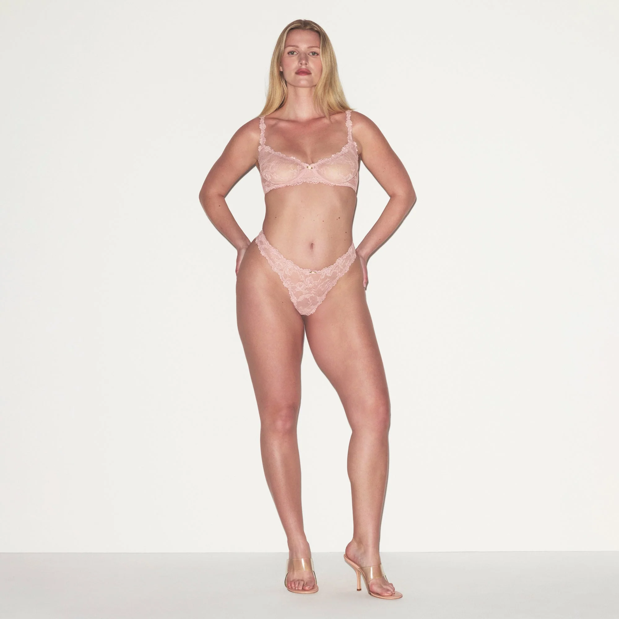 STRETCH LACE DIPPED THONG | MORGANITE - Image 4
